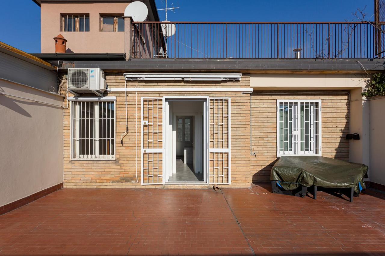 شقة Amazing Terrace In Milan-Via Strambio Citta Studi المظهر الخارجي الصورة